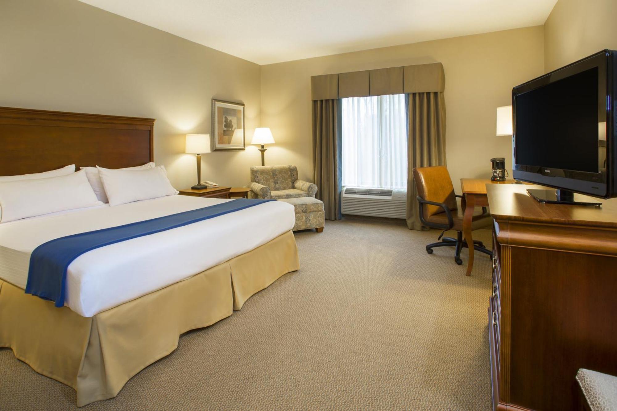 Holiday Inn Express & Suites Culpeper By Ihg Buitenkant foto