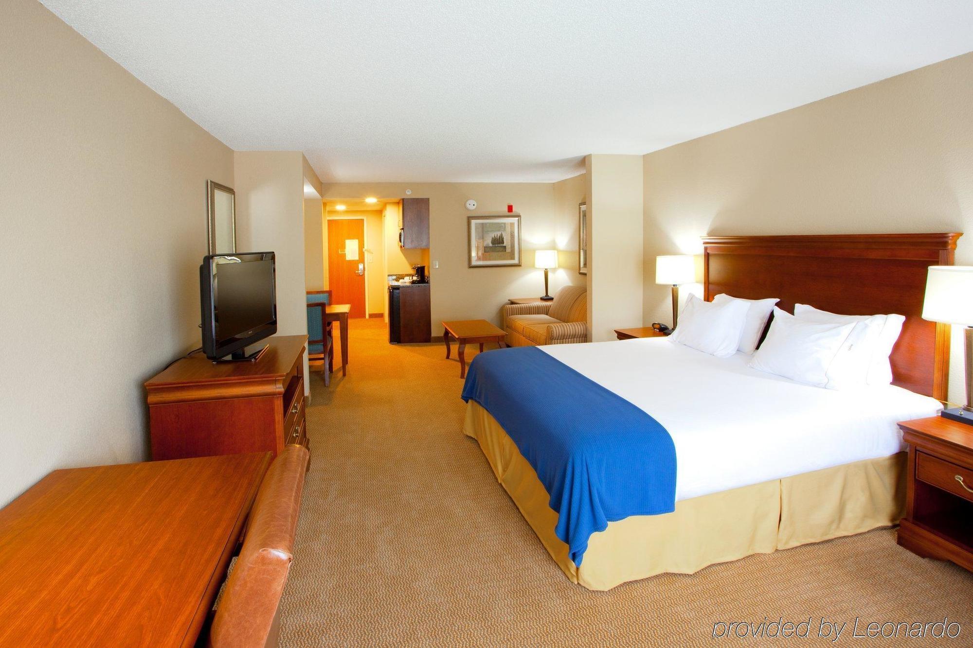 Holiday Inn Express & Suites Culpeper By Ihg Buitenkant foto